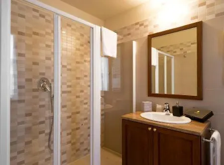 Cora Leon D'oro Hotel 3*