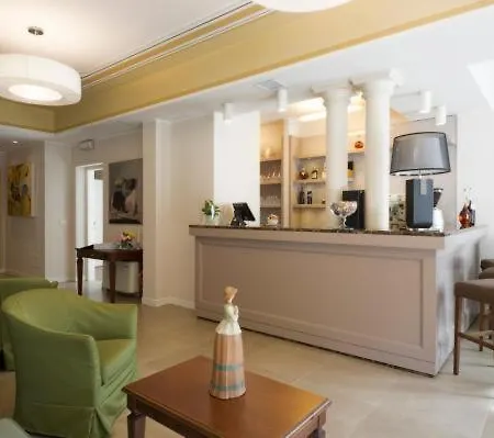 Hotel Cora Leon D'oro 3*