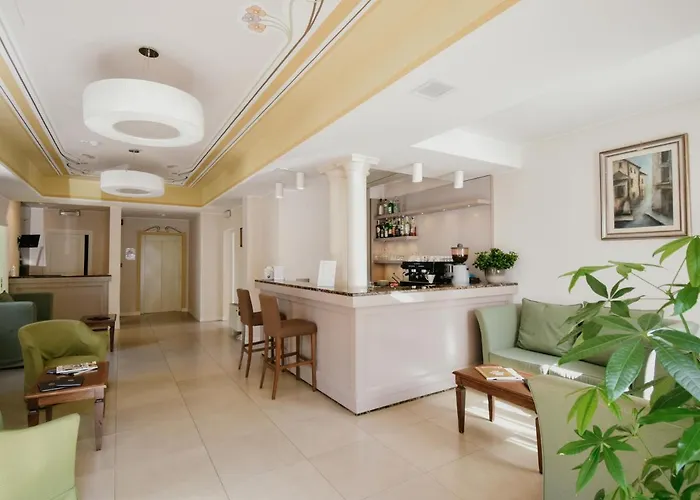 Cora Leon D'oro Hotel