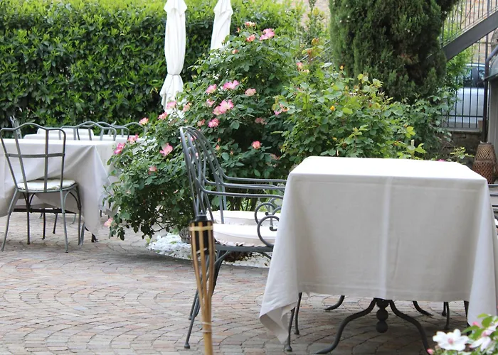 فندق Cora Leon D'oro CastellʼArquato