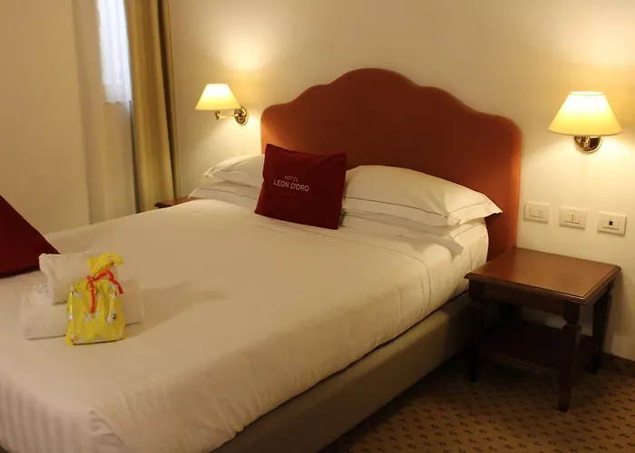 Hotel Cora Leon D'oro CastellʼArquato